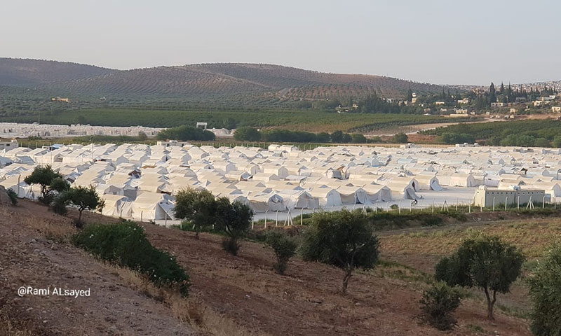 كيف يرتضي الفلسطينيون الاستيطان في أراضي مُهجري عفرين؟