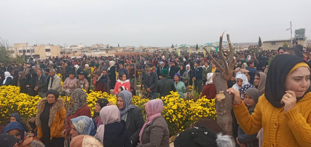 قضوا جراء العدوان التركي.. مهجرو عفرين وأهالي الشهباء يشيّعون جثامين خمسة من شهداء قوات تحرير عفرين