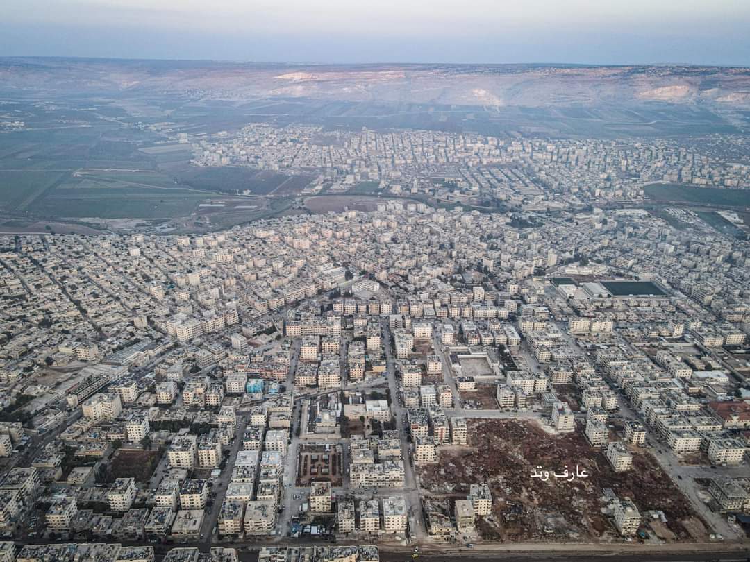 بحجة وقوعه تحت سيطرة جماعة شامو.. مستوطنان يتشاجران على منزل مواطن كردي في مدينة عفرين المحتلة