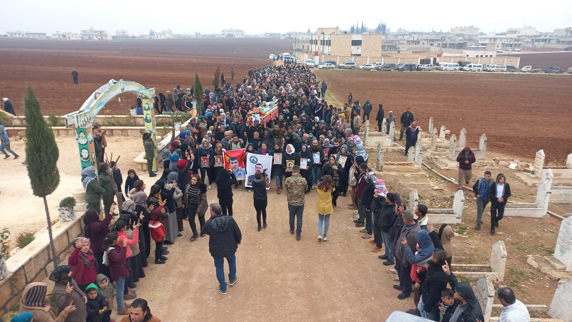 بالصور.. تشييع أحد مقاتلي قوات تحرير عفرين اُستشهد أثناء تأدية مهامه في ريف حلب الشمالي