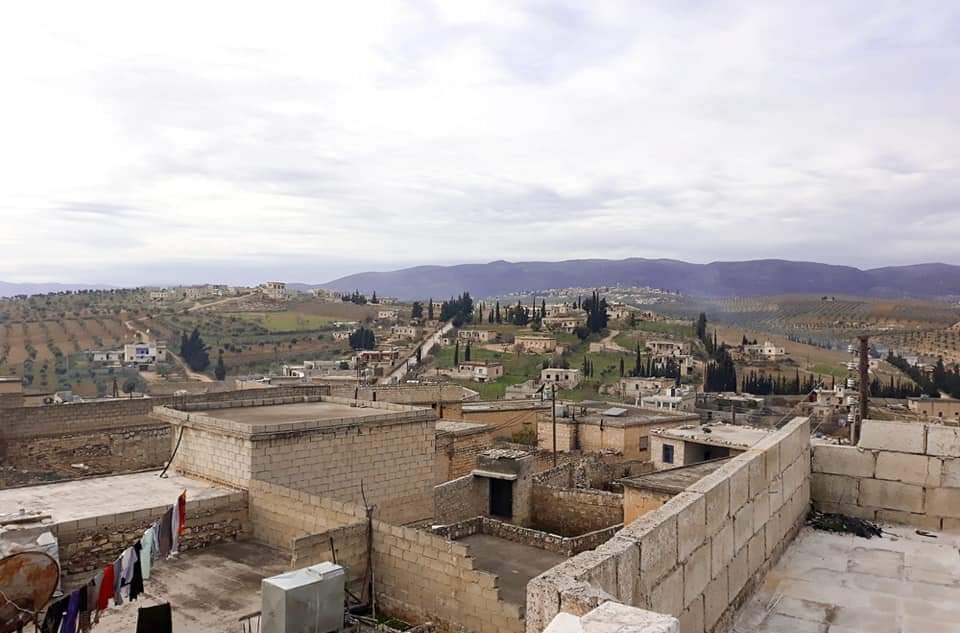 ملف || قرية كمروك من متنفس وموقع سياحي إلى سجن خانق في ظل الاحتلال التركيّ والميليشيات المسلحة