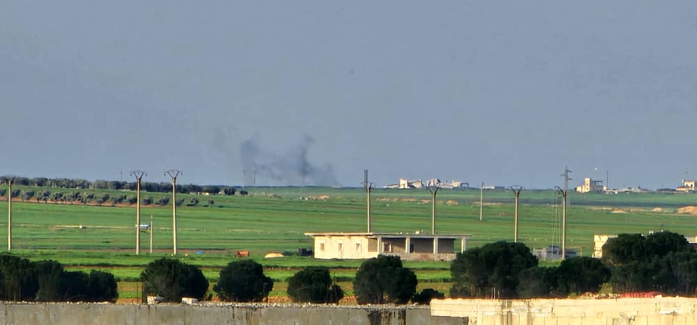 قوات الاحتلال التركي تستهدف قريتي عين دقنة وبيلونية بمنطقة الشهباء ريف حلب