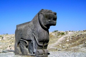 American accusations of Islamic militias of stealing the Lion statue in Ain Dara