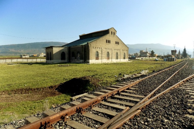 Midan Akbes Station: A witness to the sabotage of the occupation militias and the trafficking of property in the country