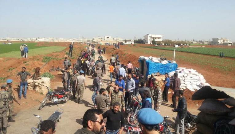 A group of the “Al-Sham Front” militia exited from Afrin to the east of the Euphrates