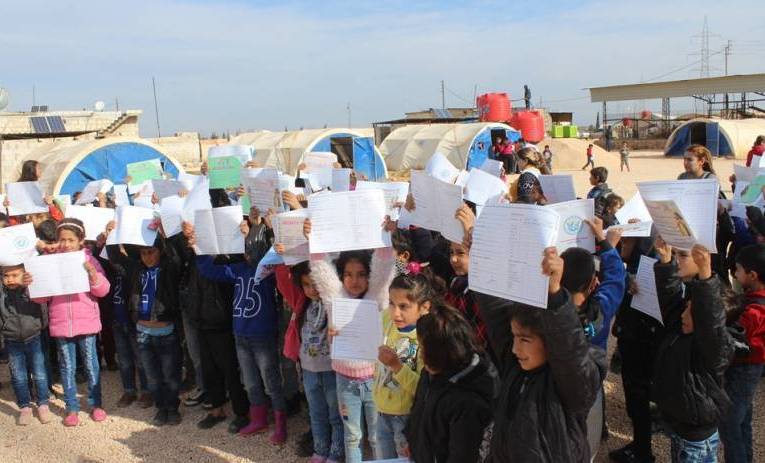 Displaced students of Afrin in Shahba receive certificates of the first semester