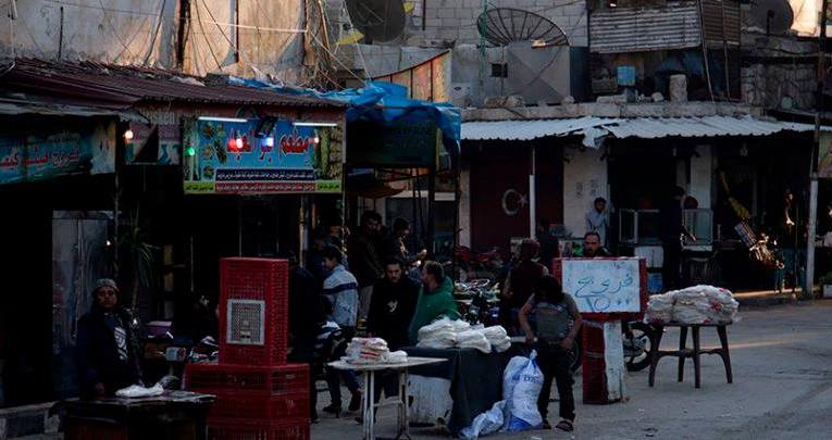 Islamic militias impose royalty on stall owners: 200 syrian pounds per day!