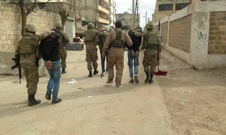 Occupation Intelligence arrests tow Kurdish citizens in the village of 