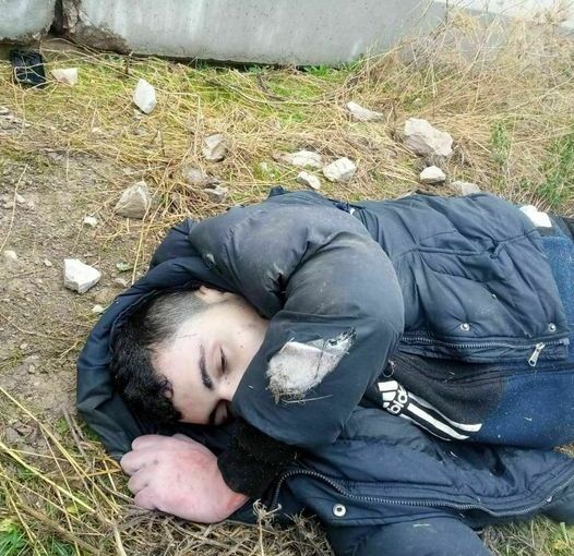 Turkish border guards kill a young Syrian man, bringing the total number of victims to 478