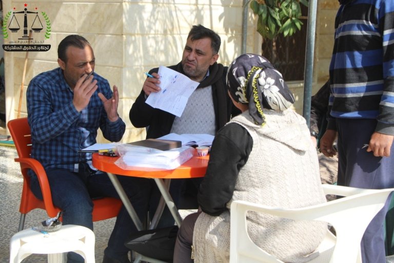 IDPs attack a Kurdish woman in the market of Meydan Akbis town in Afrin countryside