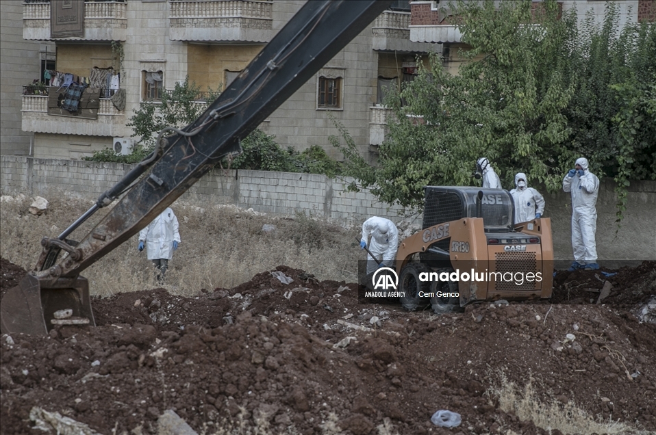 Turkish authorities frame digging up cemetery in Afrin with fabricated story