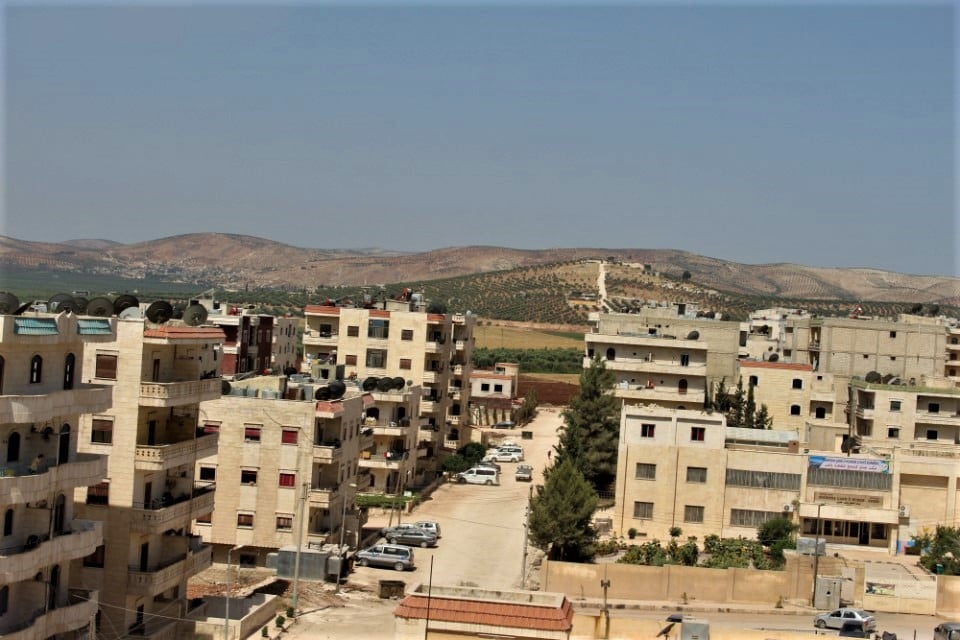 Pro-Turkey IDPs sell seized house and steal solar panels, in Afrin