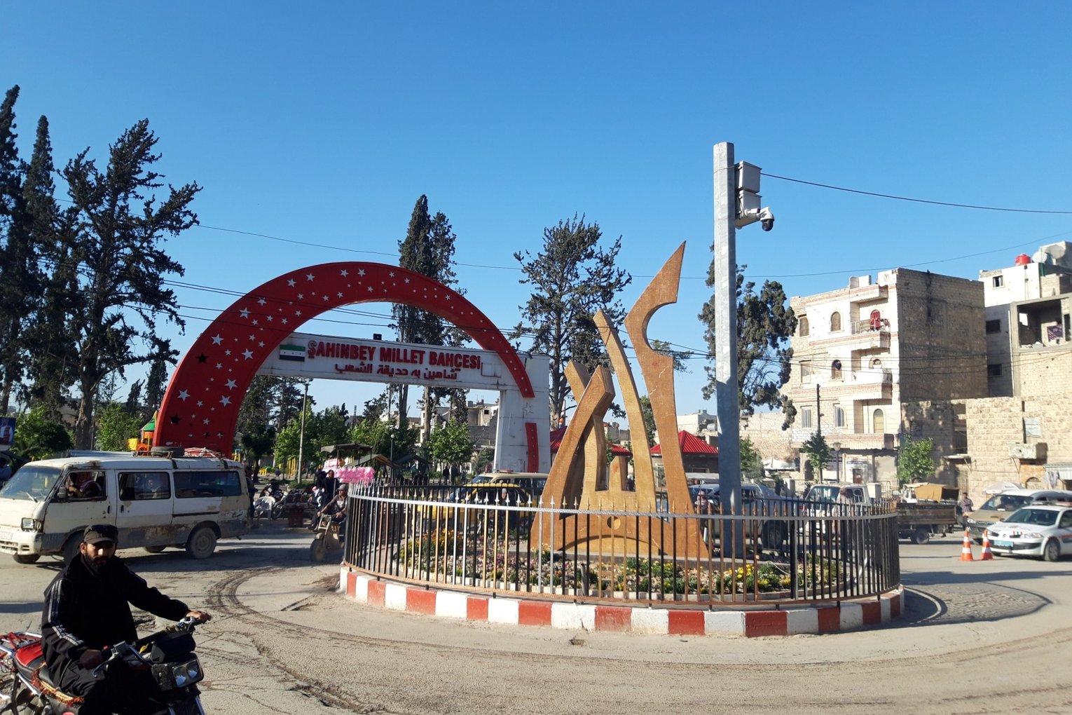 Militia Leader Assaults and Abducts Young Man in Al-Bab