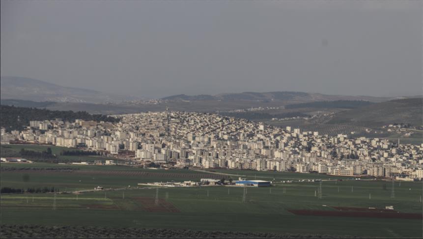 Çekdarên dagirkeriya Tirkî bazirganiya bi malên koçberên Efrînê dewam dikin