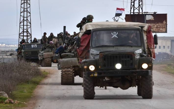 تعزيزات عسكرية كبيرة لجيش النظام السوري تصل إلى ريف حلب الشمالي