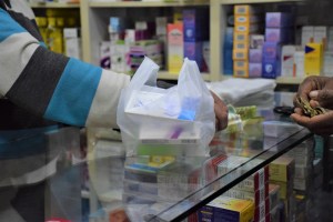 The health office in the local occupation council in Afrin raises the prices of medicines 40%