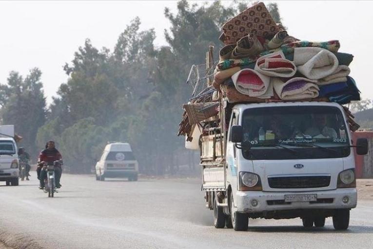 Turkish occupation brings new settler families from Idlib countryside towards Afrin .. under the pretext of the regime military campaign