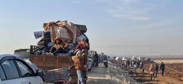 Mass Exodus of Afrin Displaced Begins Toward Eastern Syria Amid Humanitarian Concerns