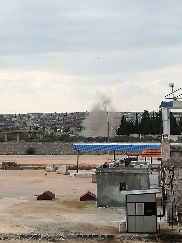 Hemwextî têkçûna li bakur rojavayê Helebê, dagirkeriyê gundê Zaratê yê Şêrawa topbaran kir