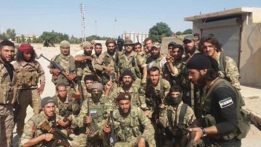 Piştî 42 rojan ji revandinê milîsan kalemêrekî Kurd ji zîndanê ber da