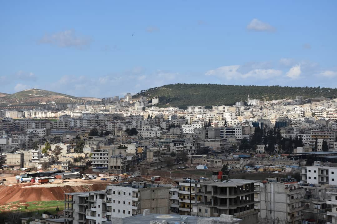 Li Efrînê avêtina zarokan ji avaniyên bilind bi rêya jineke nenaskirî hat belgekirin