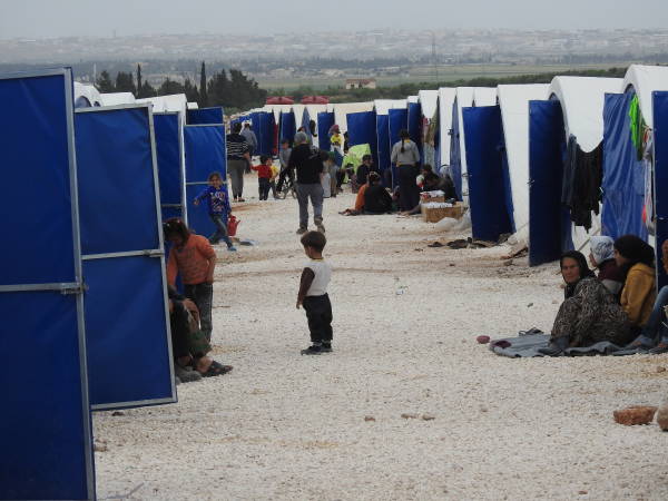 5 rewşên nû yên pêketina bi Koronayê li herêmên Şehbayê hatin tomarkirin û topbarana dagirkeriyê jî dewam dike