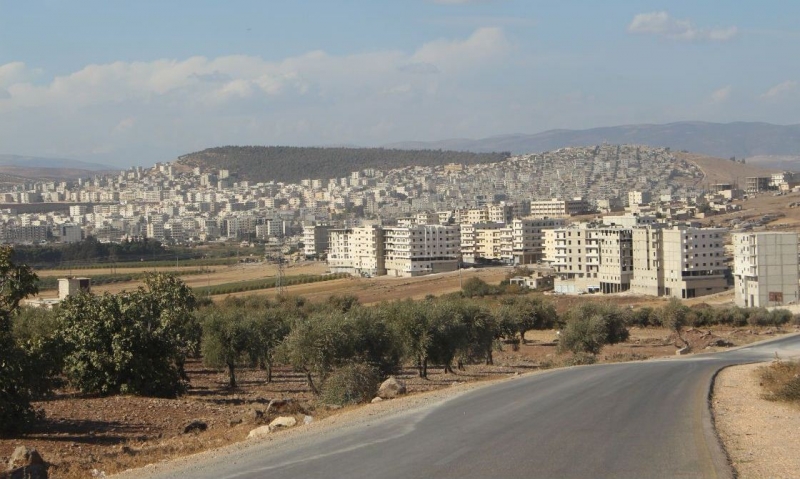 Erdên çandiniyê li herêma Efrîna dagirkirî bi bihaneyên çêkirî tên desteserkirin